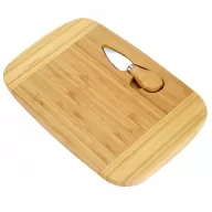 Toma fotográfica de set para quesos solaris promocional, ideal para personalización de marca.