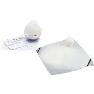 Toma fotográfica de set fantasma promocional, ideal para personalización de marca.