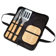 Set parrillero portátil con espátula, tenedor, cuchillo con mango de madera, tabla de picar y guante en estuche negro, esencial dentro de los utensilios para acampar al aire libre