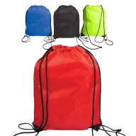 Toma fotográfica de mochila usain promocional, ideal para personalización de marca.