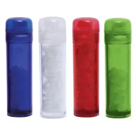 Toma fotográfica de pastillero cilíndrico promocional, ideal para personalización de marca.