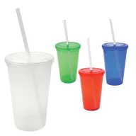 Toma fotográfica de vaso cocotero color promocional, ideal para personalización de marca.